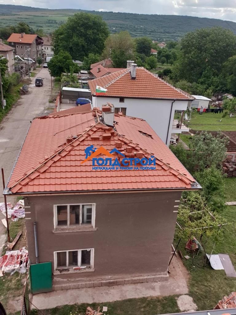Ремонт на покрив в гр. Радомир, снимка 4