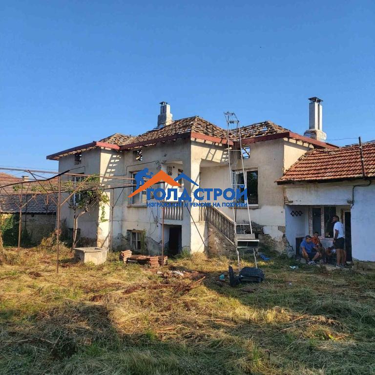 Ремонт на покрив в Стара Загора