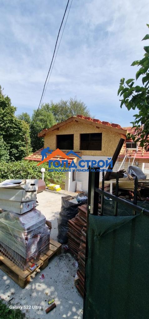 Ремонт на покрив в с. Железница, снимка 2